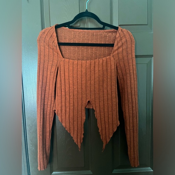 Crop Top - Picture 1 of 1